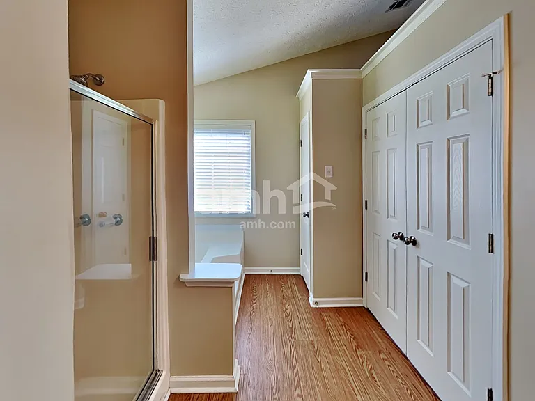 4620 English Oaks Ln — Photo 13
