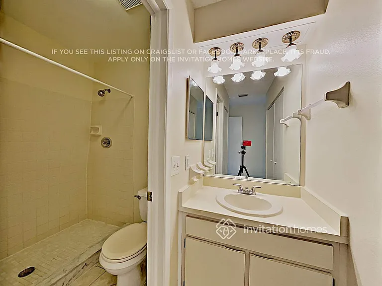 9006 Dixiana Villa Cir — Photo 12