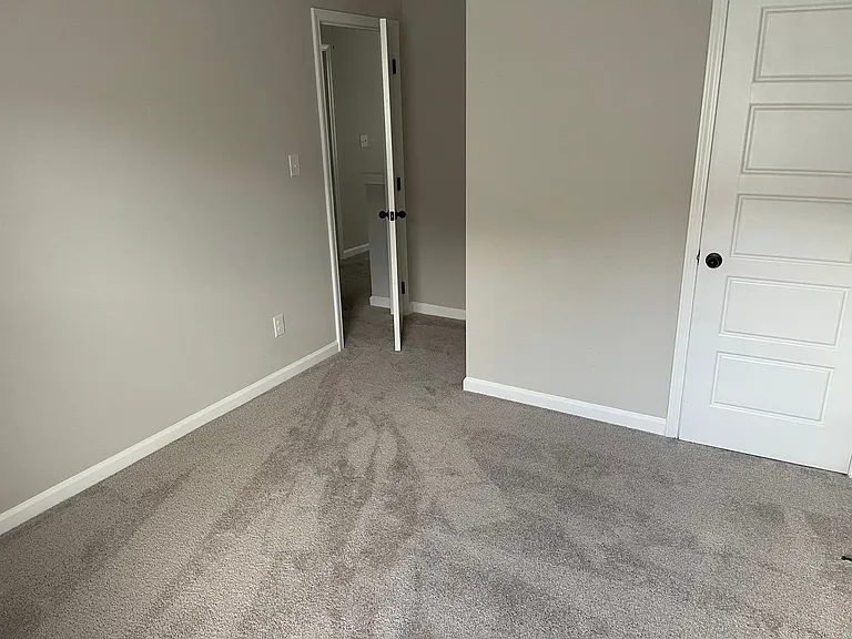 2718 Dunstan Ln — Photo 13