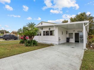 37136 8th Ave, Zephyrhills, FL 33542