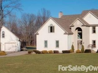 50 Longview Ct, North Lima, OH 44452
