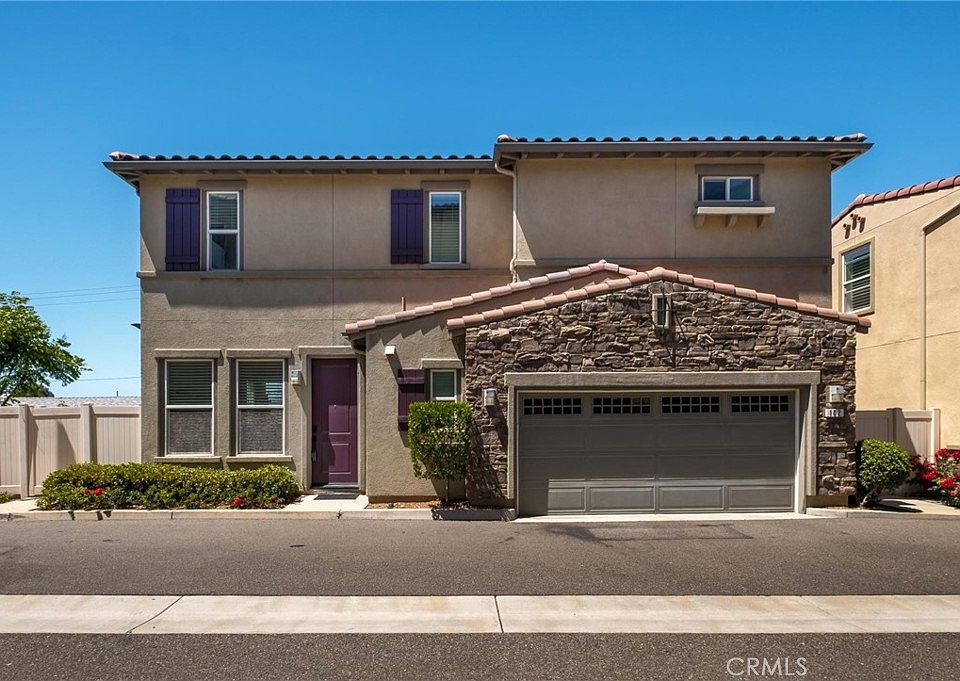 1st image of 26039 Cypress St #102