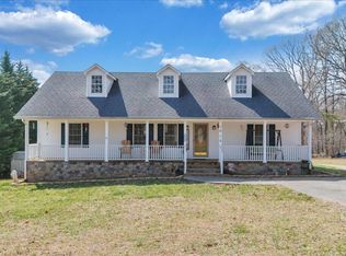 1012 Miller Hollow Rd, Goodview, VA 24095
