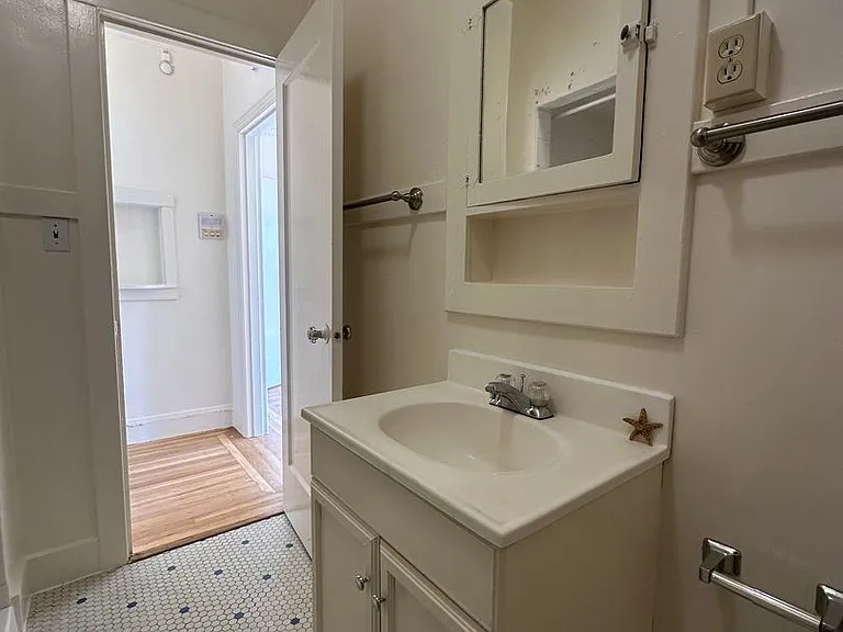 405 33rd Ave #1027R — Photo 15