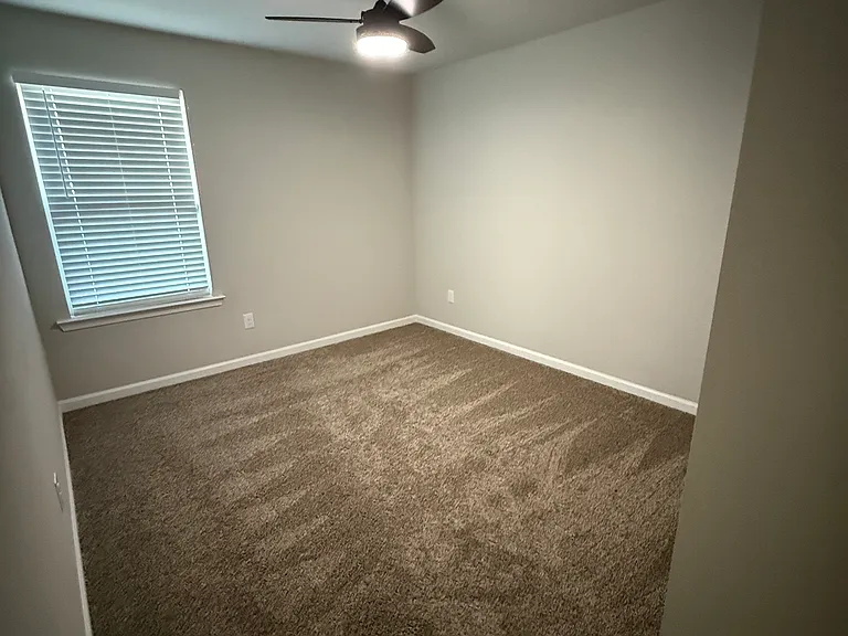 118 Eagle Lake Dr — Photo 3