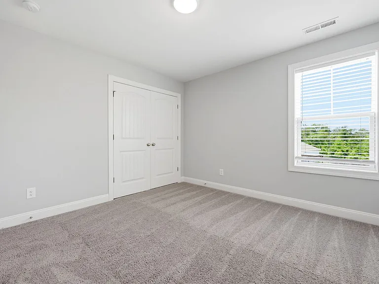 47 Hemming Ct — Photo 25