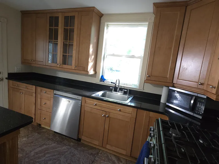 10-12 Alcott Park #10 — Photo 9