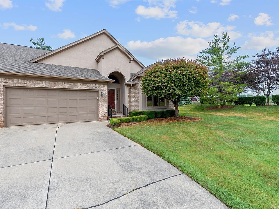 52991 S Hunters Pointe Dr 16, MI 48042 Zillow
