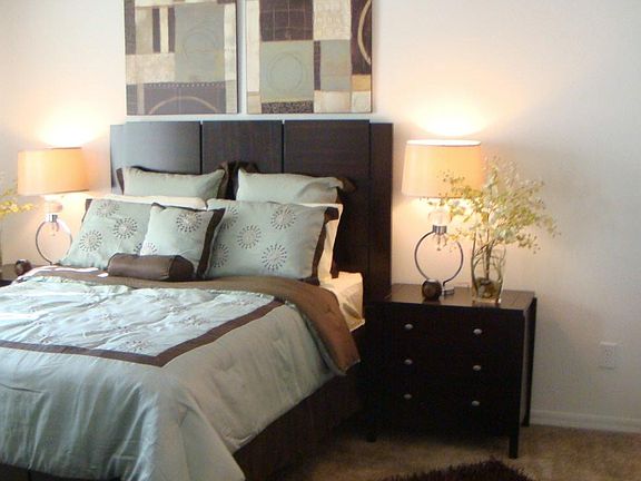 4th image of 100 Carolina Lake Dr #1593909
