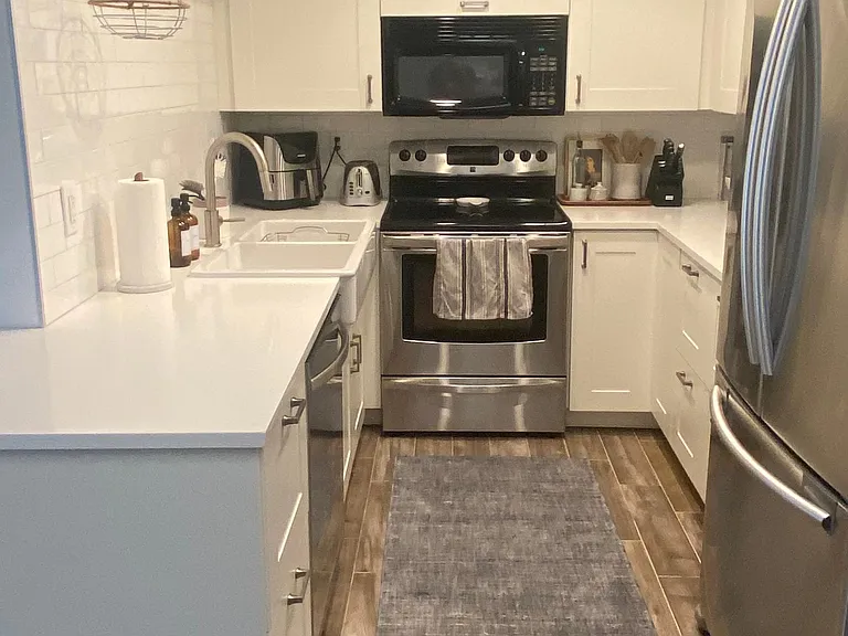 1820 E Morten Ave #113 — Photo 6