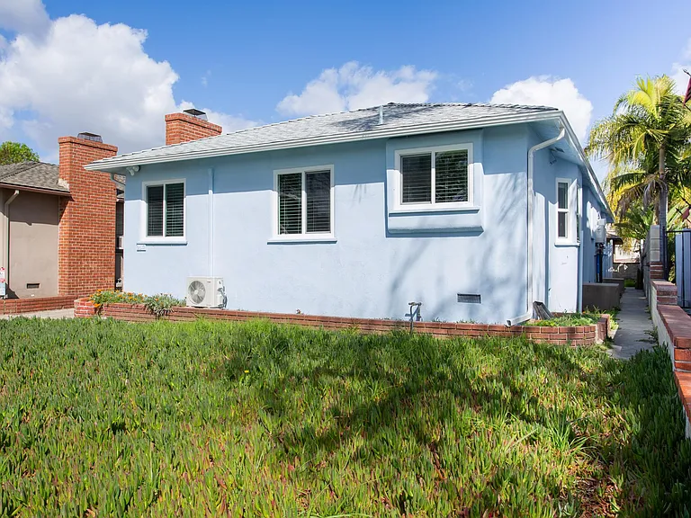 2617 W Norwood Pl — Photo 34