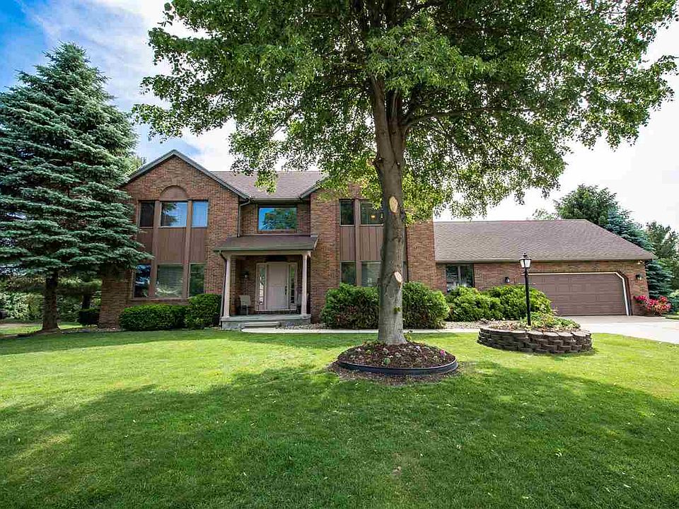 1st image of 51850 Lake Knoll Ct