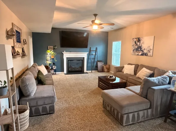 13278 Beacon Hill Way, Carrollton, VA 23314