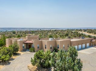 5611 Wildwood St, Farmington, NM 87402