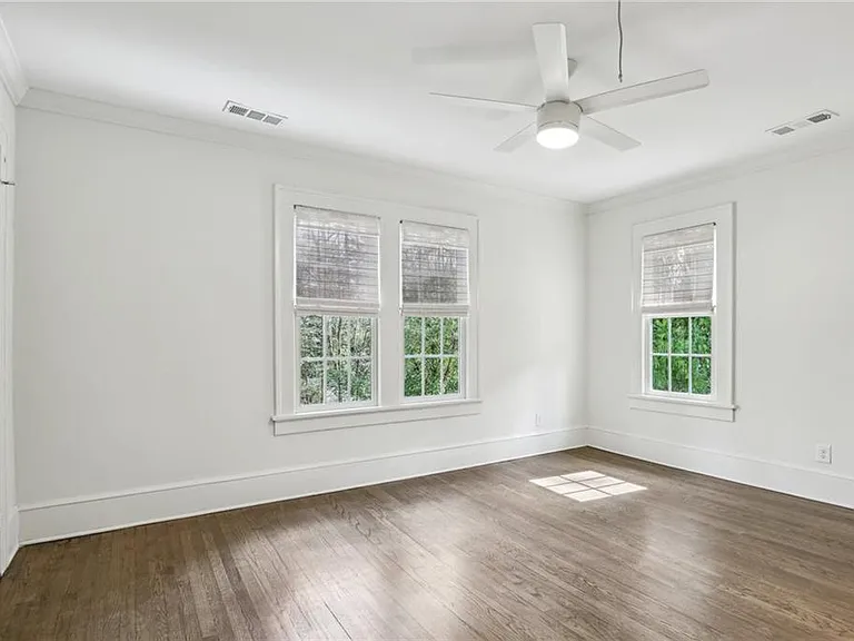 43 Peachtree Way NE — Photo 18