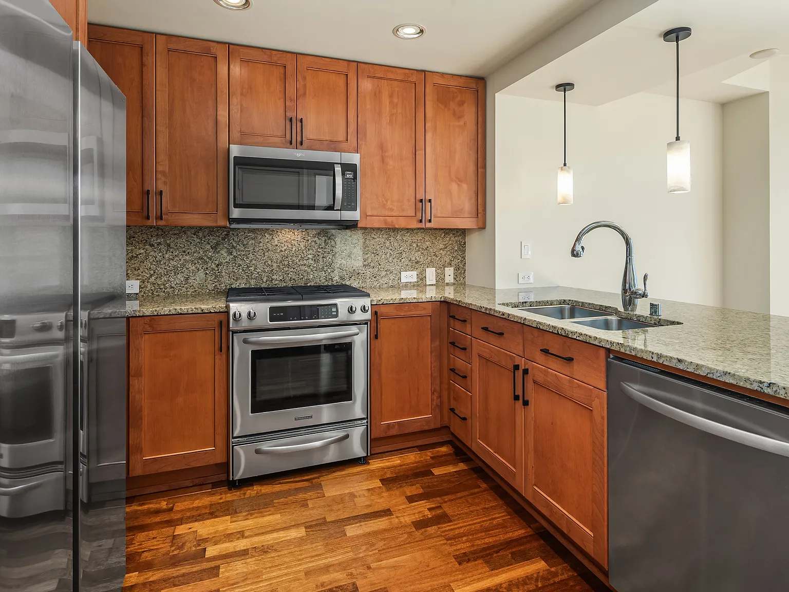 1 bed, 640 sqft, $2,650 — Photo 4