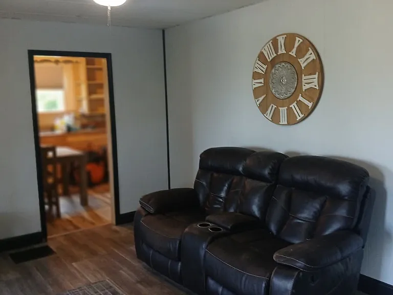 935 Morgan Ave — Photo 3
