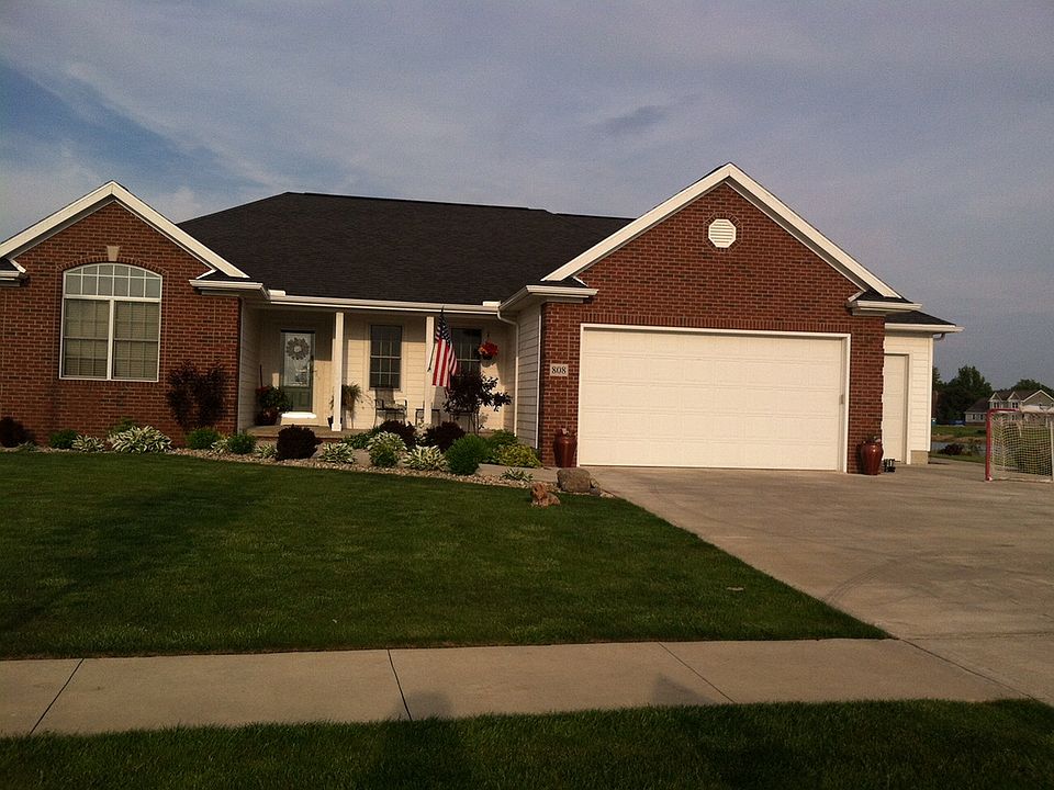 1st image of 808 Abingdon Ln
