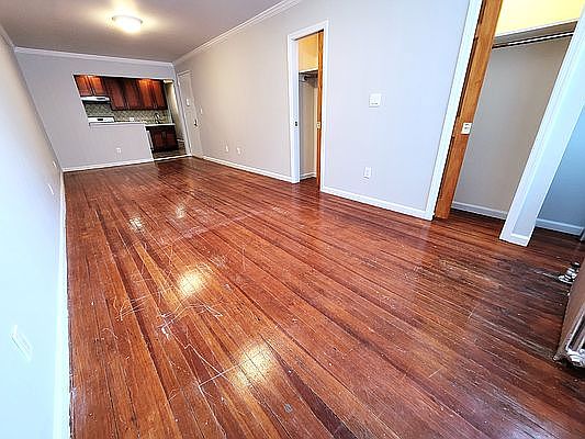 5th image of 30-36 49th St #1SS