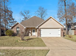 121 Bent Tree Loop, Haughton, LA 71037