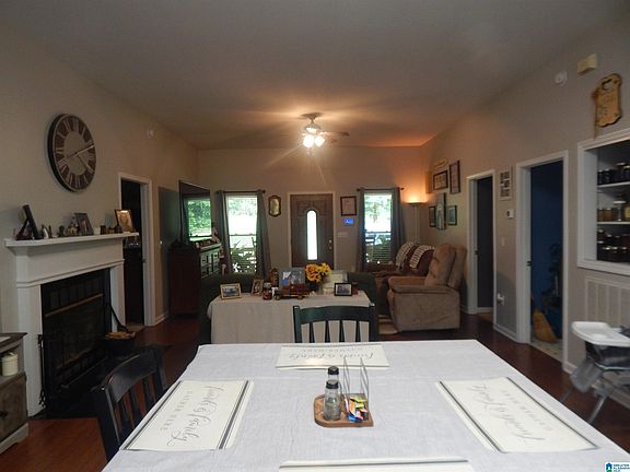 4th image of 474 Caffee Creek Rd