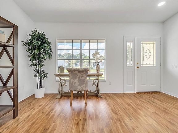 5th image of 5127 Desoto Way