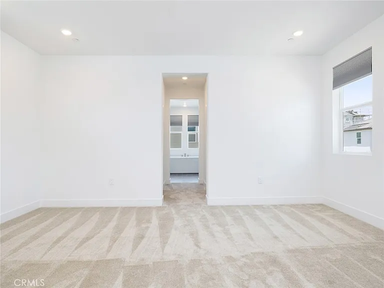 27399 Fox Den Pl — Photo 33