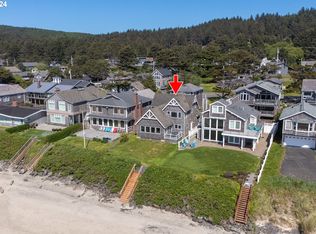 3764 Pacific Ave, Cannon Beach, OR 97110