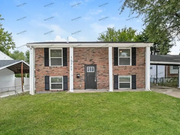10340 Castle Dr, Saint Louis, MO 63136