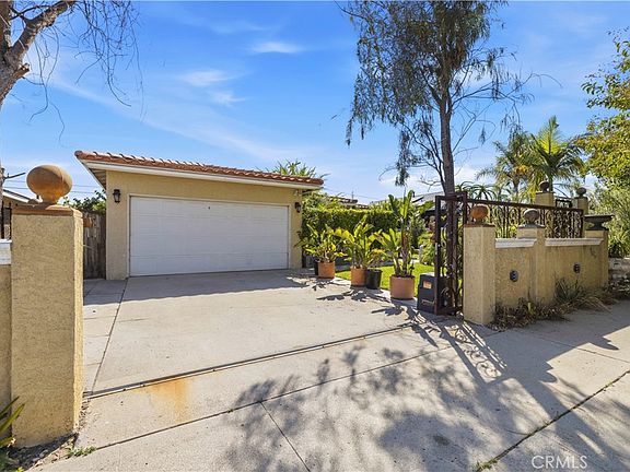 2nd image of 9363 Gullo Ave