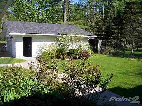 5th image of 8139 Aarwood Trl NW