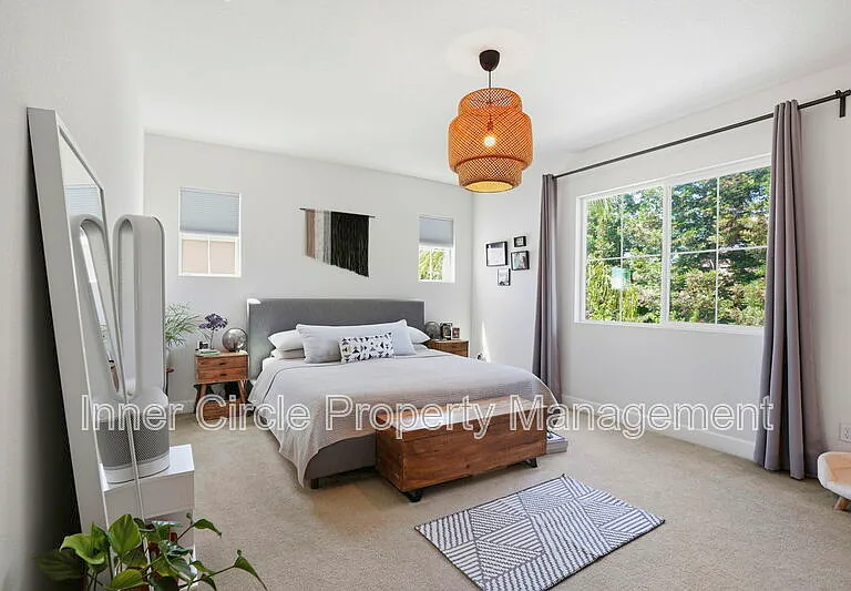 2282 Acero Ct — Photo 7