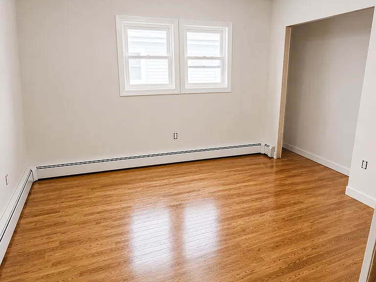 207-209 Hansbury Ave #B — Photo 13