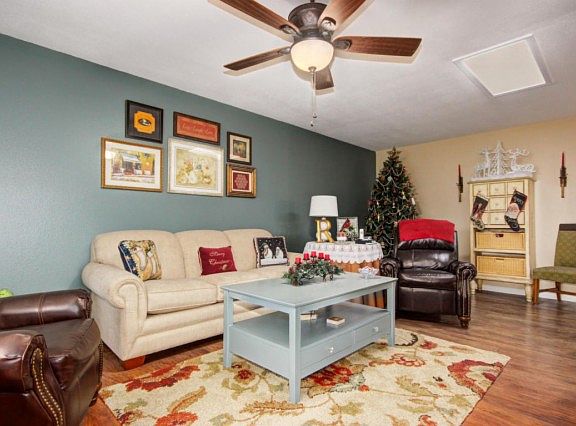 3rd image of 17829 N Del Webb Blvd