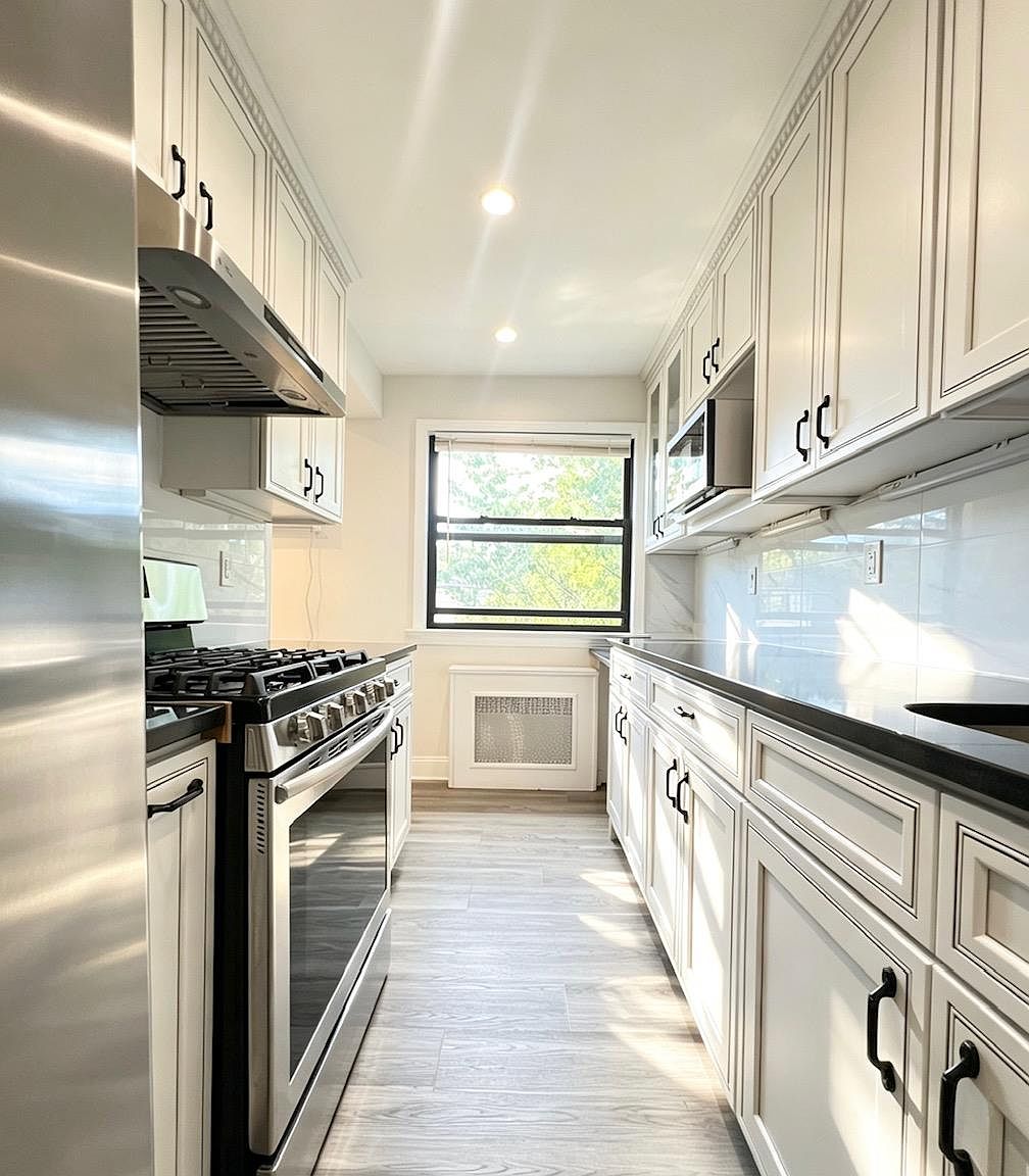 6943 136th Street #B, Flushing, NY 11367 | Zillow