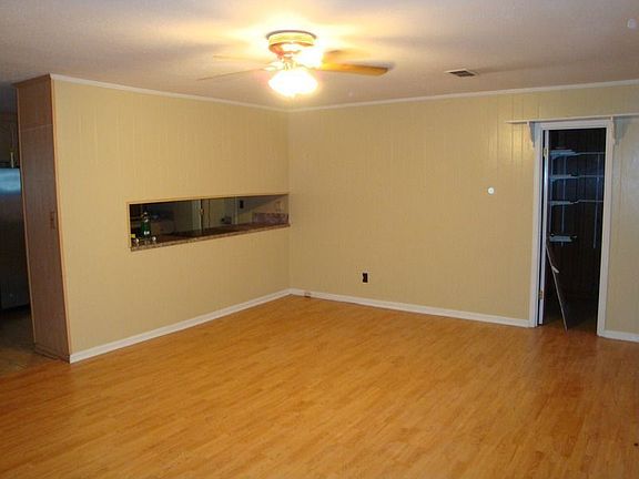 3rd image of 3808 37th Ave