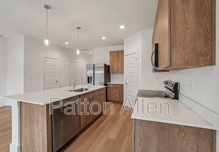 17 Bolton St — Photo 6