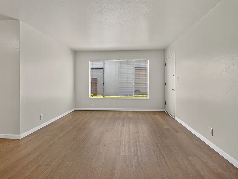 962 Lupin Dr #3 — Photo 18