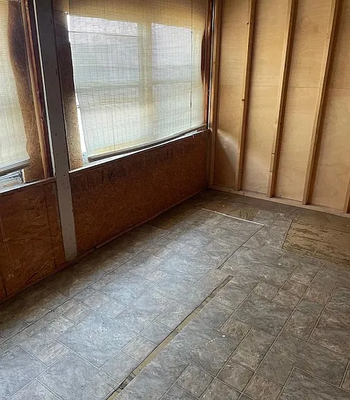 191 S Maple Ave — Photo 4