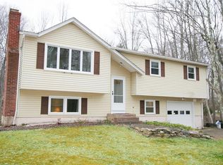 16 Brewer Rd, East Hampton, CT 06424