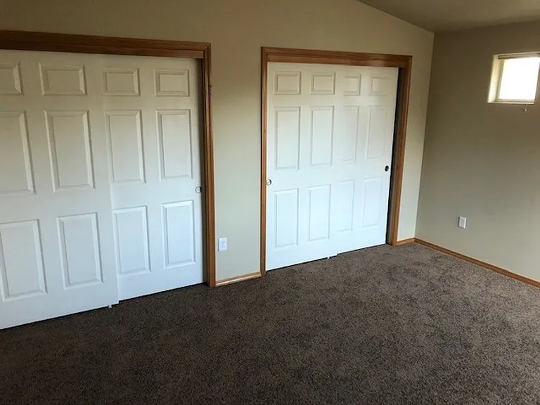136 SW Sharon Jane Pl — Photo 6