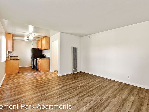 3rd image of 4737 Thornton Ave APT 19