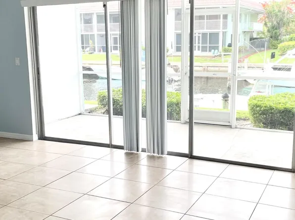 120 Wettaw Lane #112, North Palm Beach, FL 33408