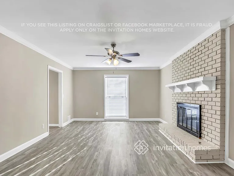 4252 Hambrick Way — Photo 5
