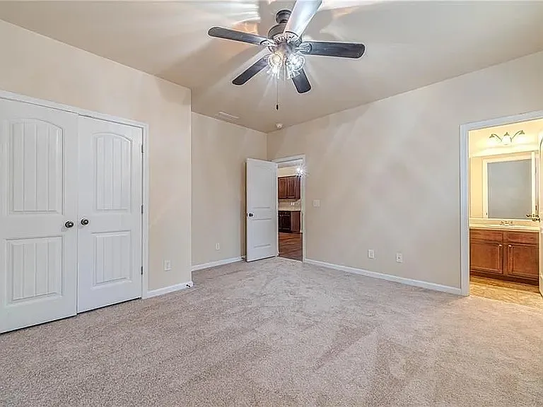 2179 Baywood Tree Ln — Photo 11