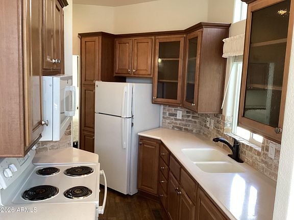 3rd image of 111 S GREENFIELD Road #163