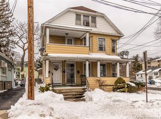 48 Hunting St, Bridgeport, CT 06606
