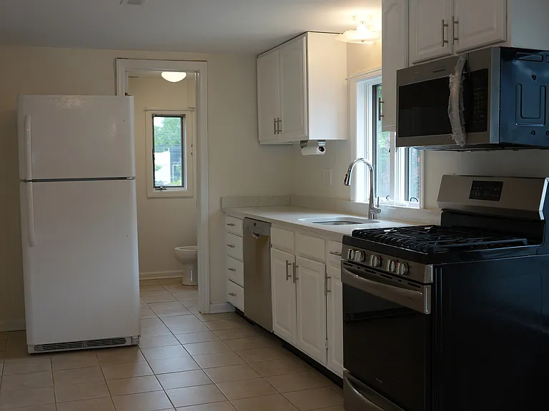 25-27 Jetland Pl #27 — Photo 3