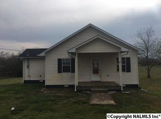 17296 Red Hill Rd, Athens, AL 35611