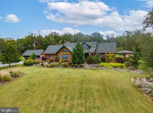 1113 Seifrit Ln, Bernville, PA 19506